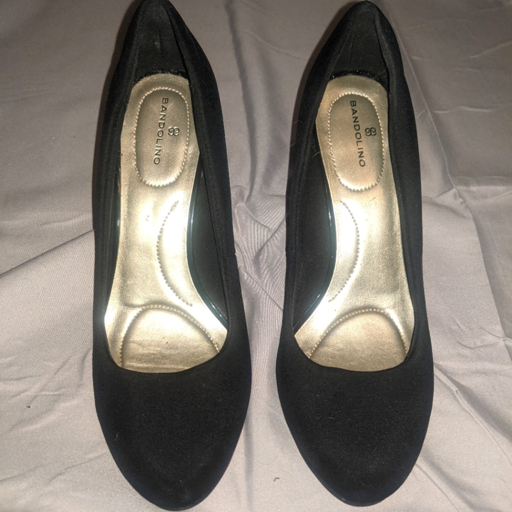 Black Bandolino Pumps